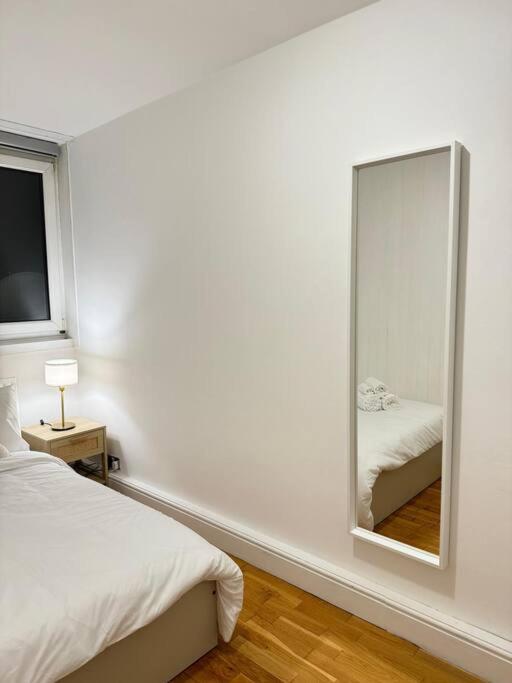 Apartment In Angel. London Eksteriør billede
